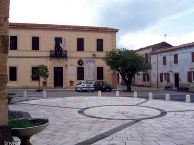 la piazza a Padria